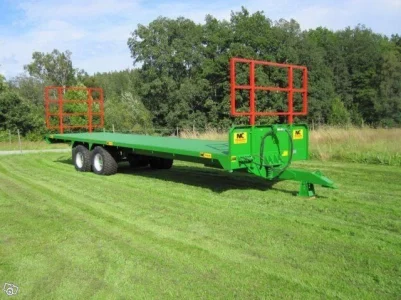  NC-Engineering Traktorový návěs pro převoz balíků NCB16-32